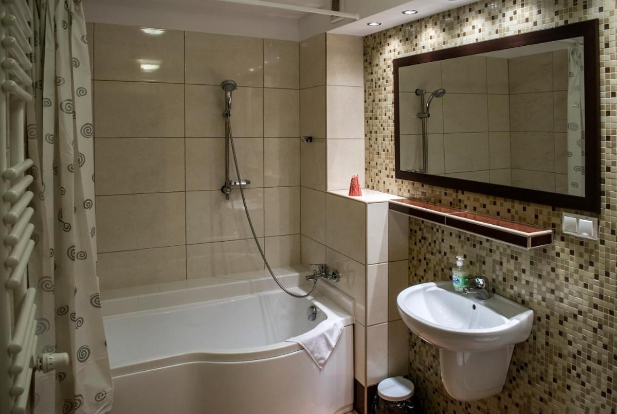 Hotel Hensch Łódź Eksteriør billede